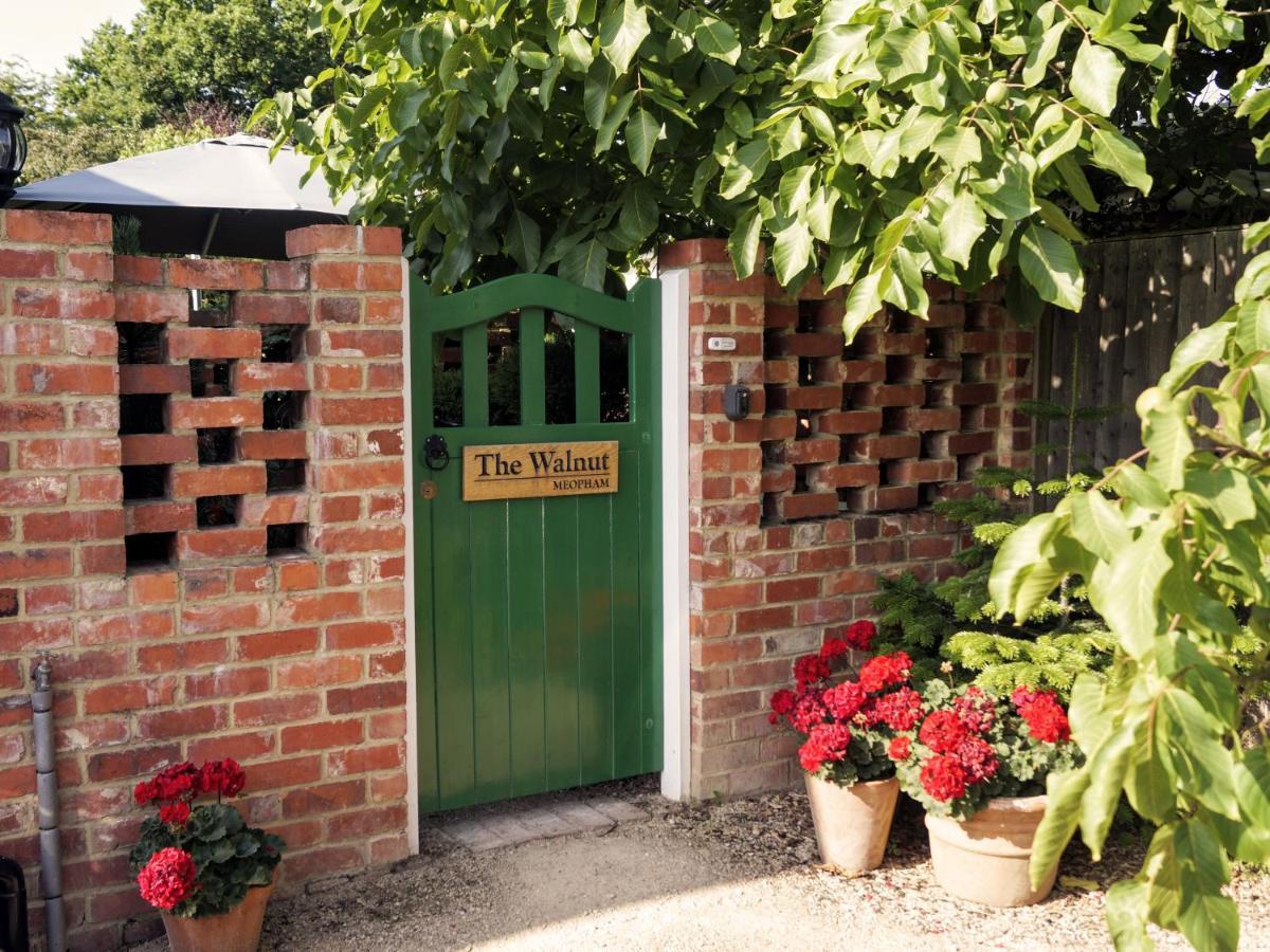 The Walnut, Meopham - A Private Retreat Rural Location Villa Екстериор снимка